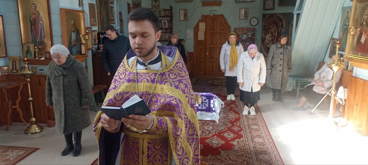 Божественная литургия в Великий четверг Страстной Седмицы